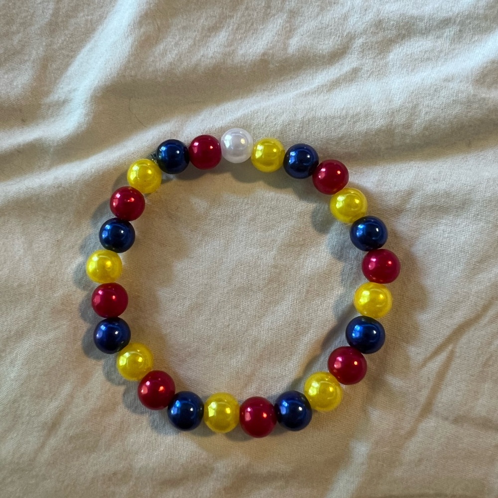 Handmade “Superman” Inspired Beaded Bracelet, Size 7”